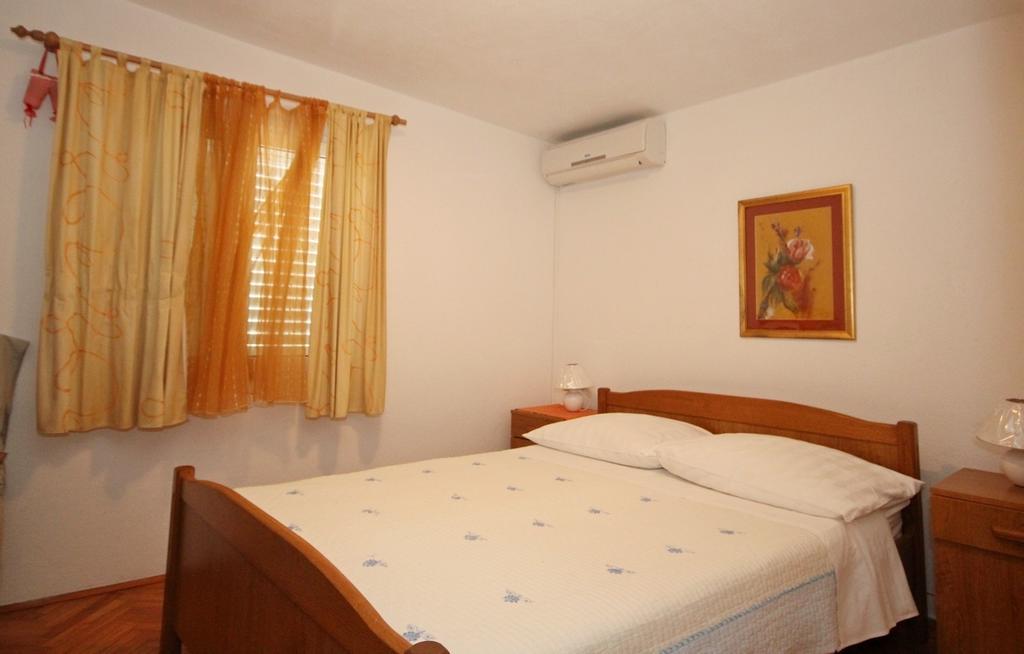 Apartments Juraj ドラスニセ 部屋 写真